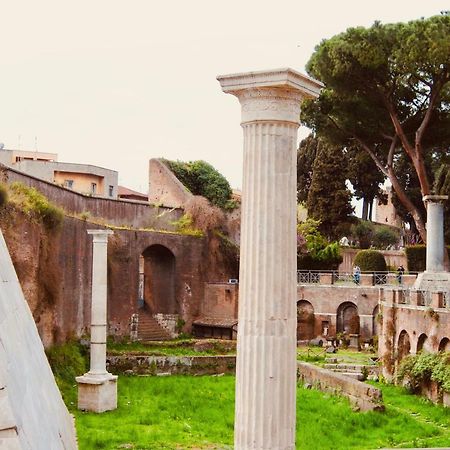 ローマFamiglia Poggi, The Flying Hippoアパートメント エクステリア 写真